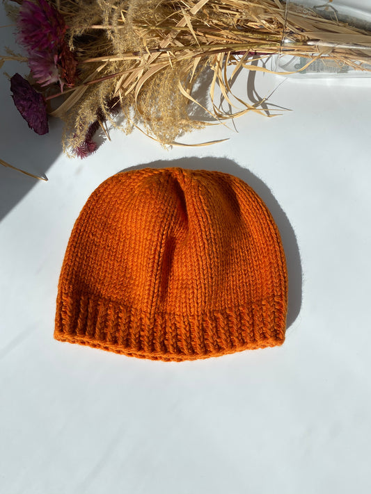 Handmade unisex beanie. Made from a very soft merino yarn, it’s warm and comfortable.