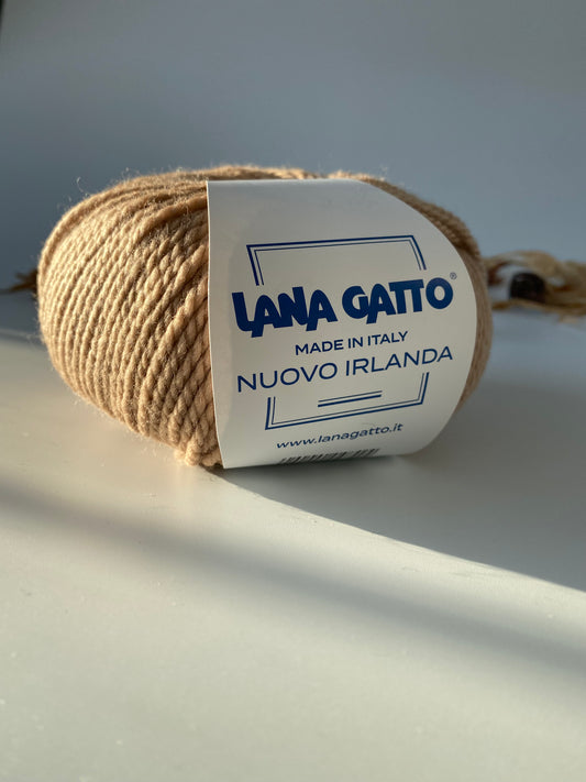 Nuovo Irlanda Lana Gatto