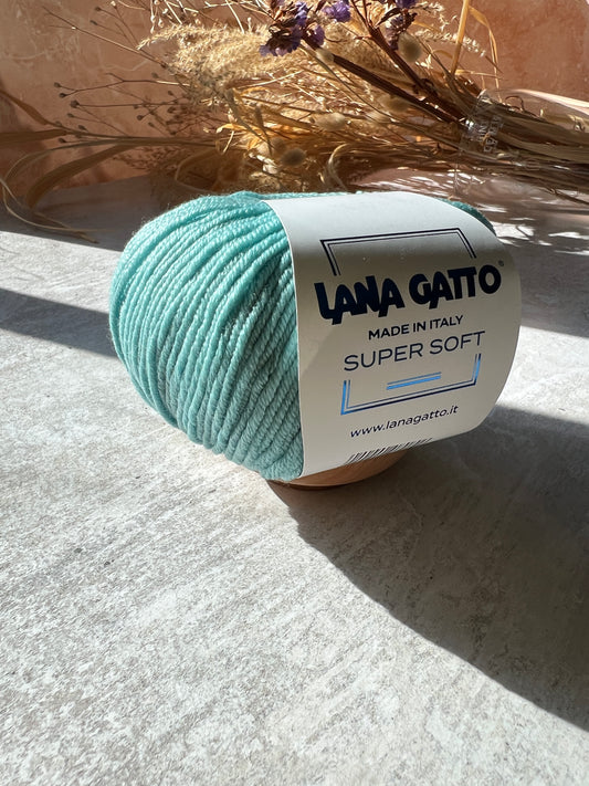 Super Soft Lana Gatto