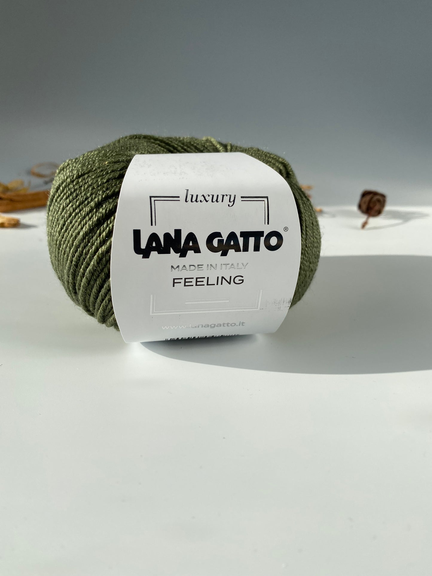 Feeling Lana Gatto