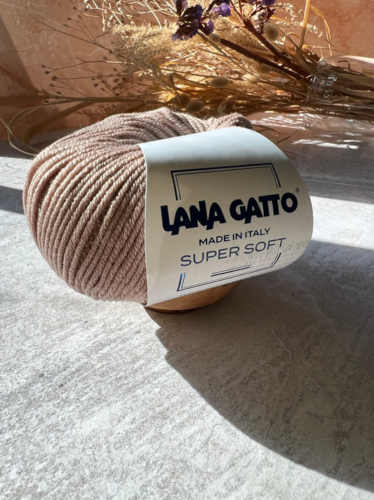 Super Soft Lana Gatto