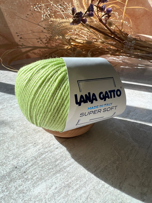 Super Soft Lana Gatto